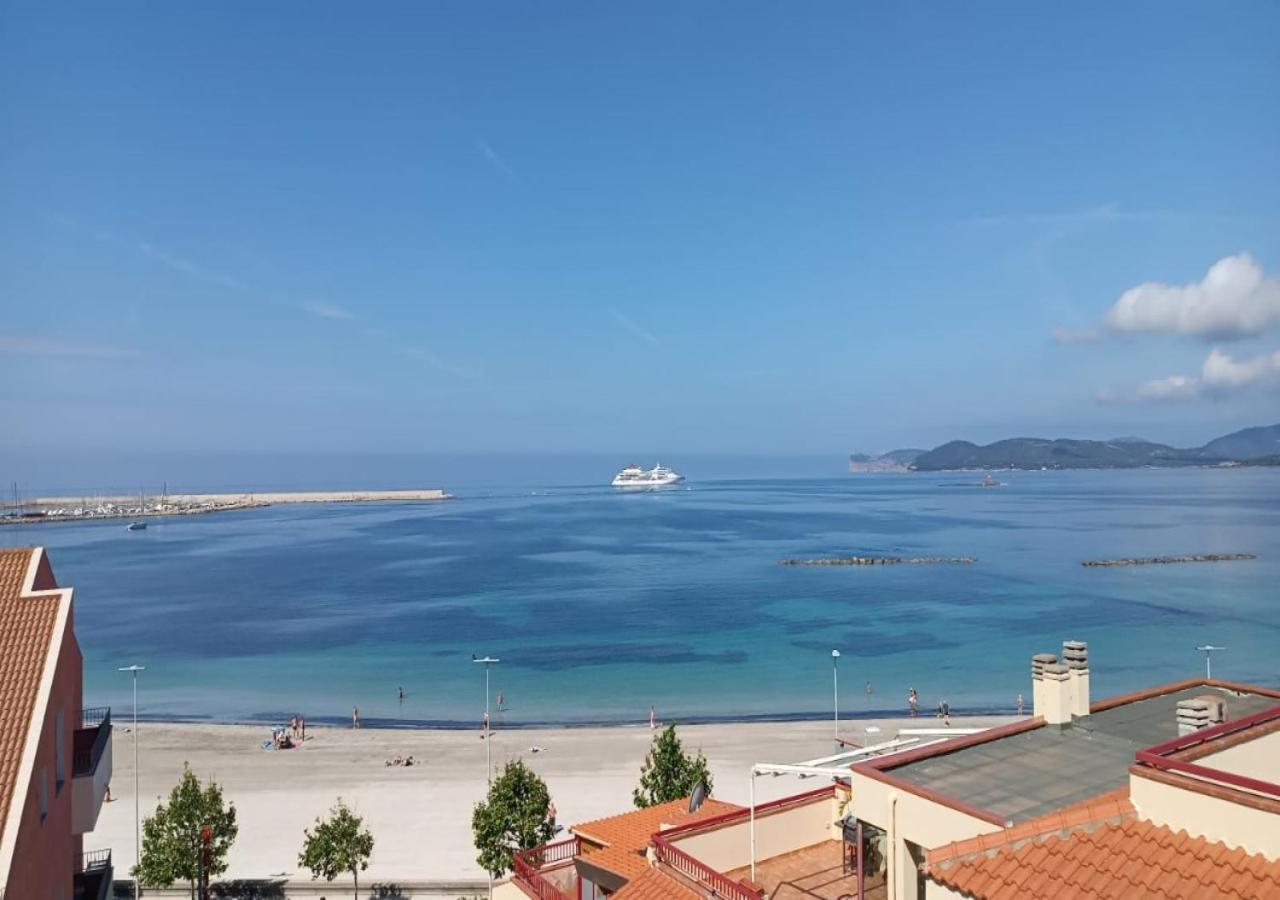 Alma Di Alghero Hotel Exterior photo